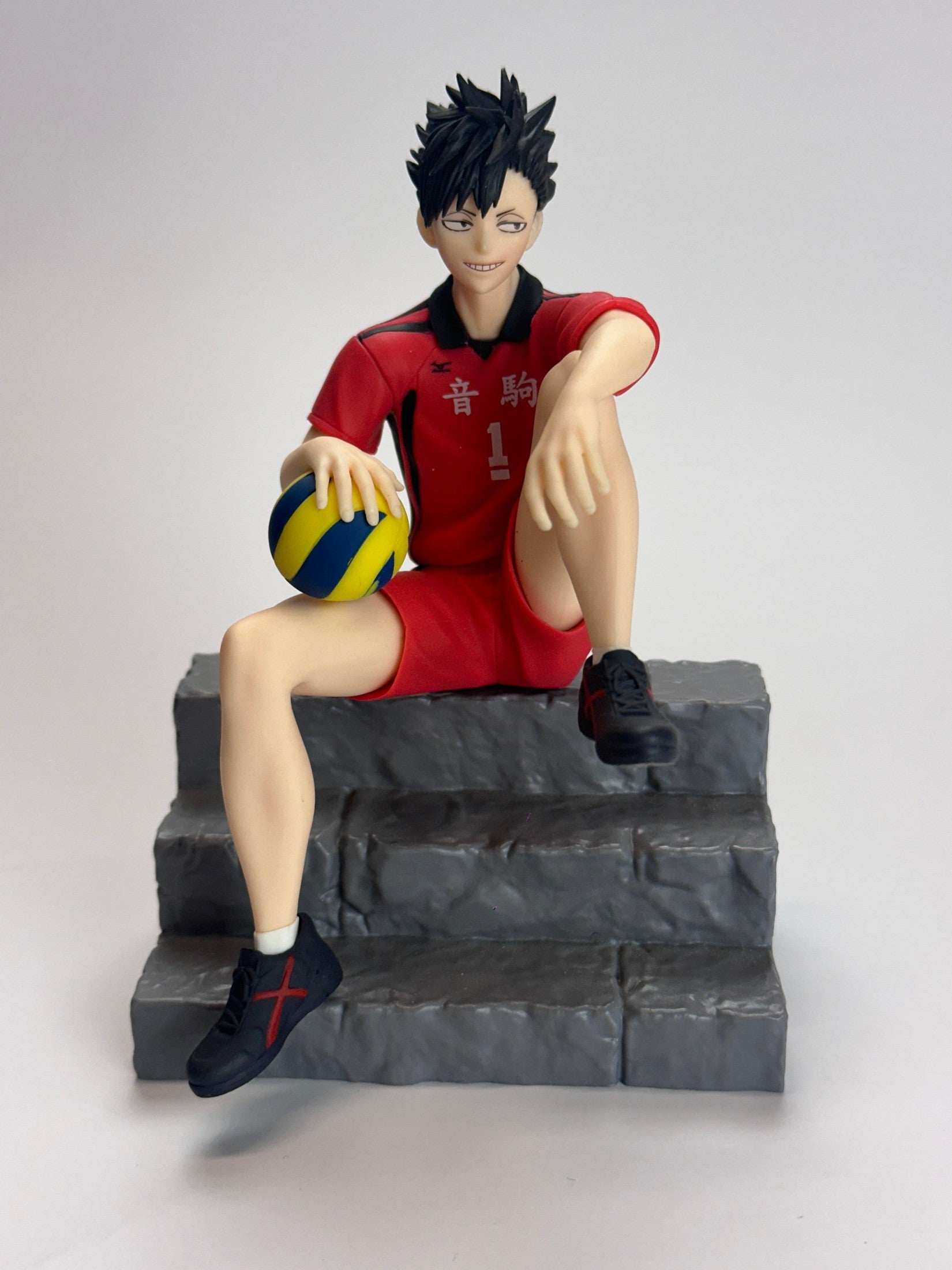 HAIKYU!! FIGURA TETSURO KUROO NOODLE STOPPER FURYU MUY BUEN ESTADO