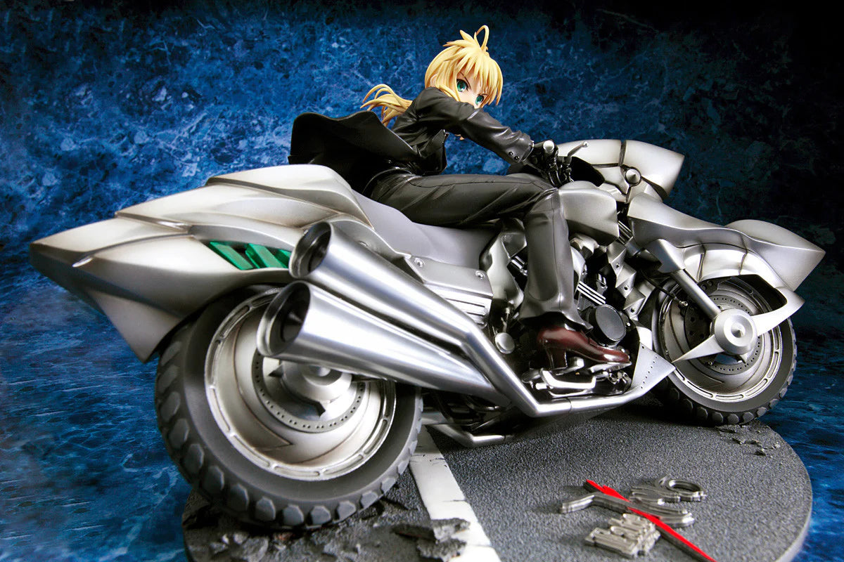 FATE ZERO SABER MOTORED CUIRASSIER 1/8 SCALE GOOD SMILE COMPANY