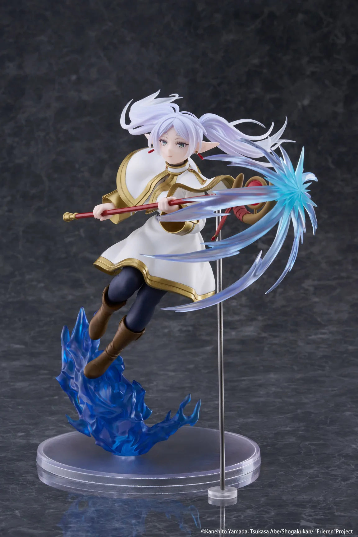FRIEREN: BEYOND JOURNEY'S END FIGURA FRIEREN AMP+ COMO NUEVA