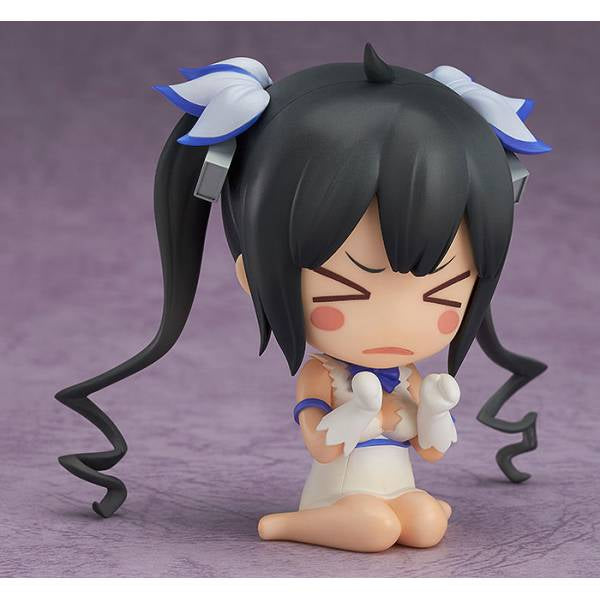 IS IT WRONG TO TRY TO PICK UP GIRLS IN A DUNGEON? HESTIA NENDOROID 560 GOOD SMILE COMPANY