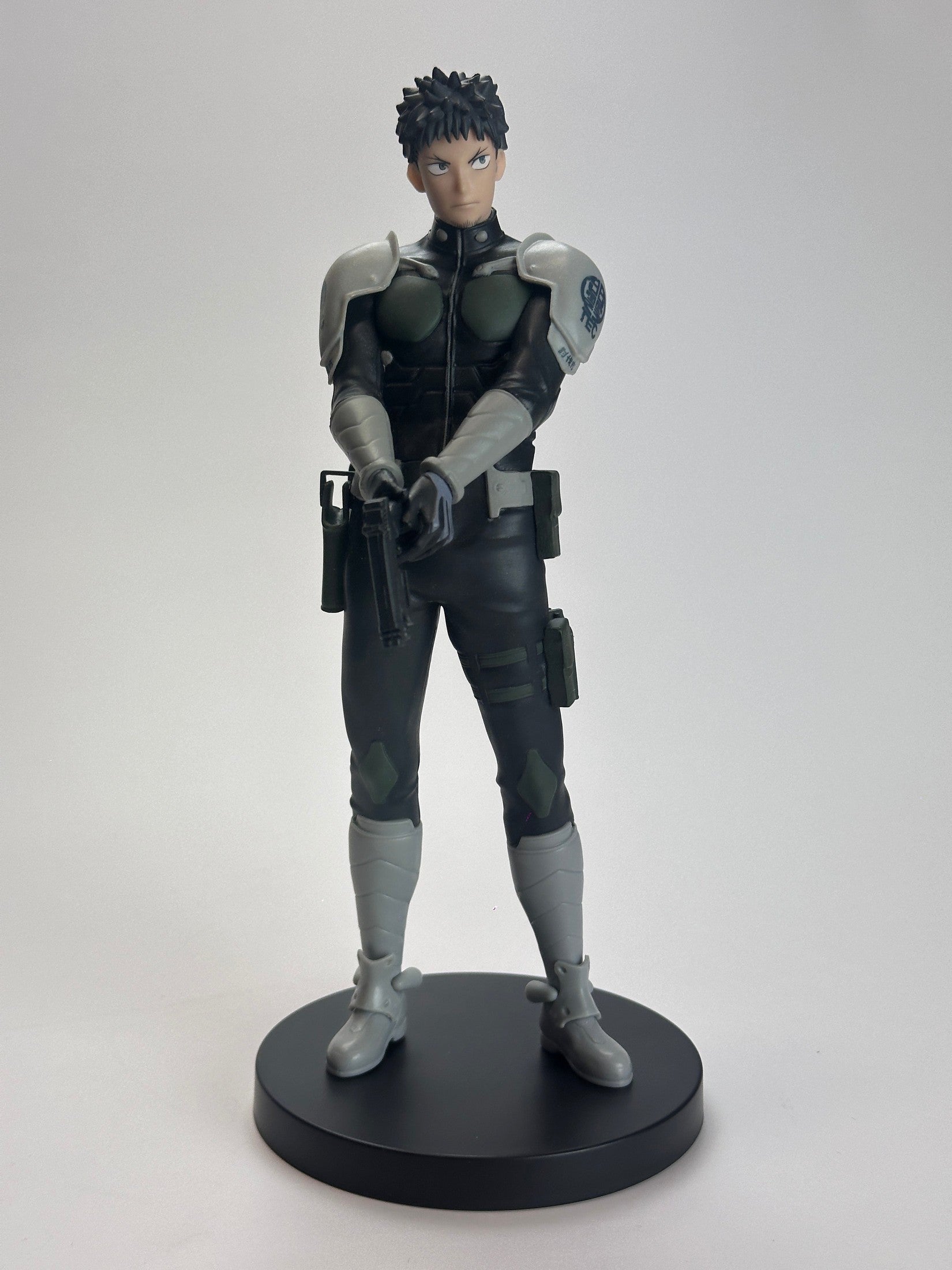 KAIJU N. 8 FIGURA KAFKA HIBINO LUMINASTA SEGA MUY BUEN ESTADO