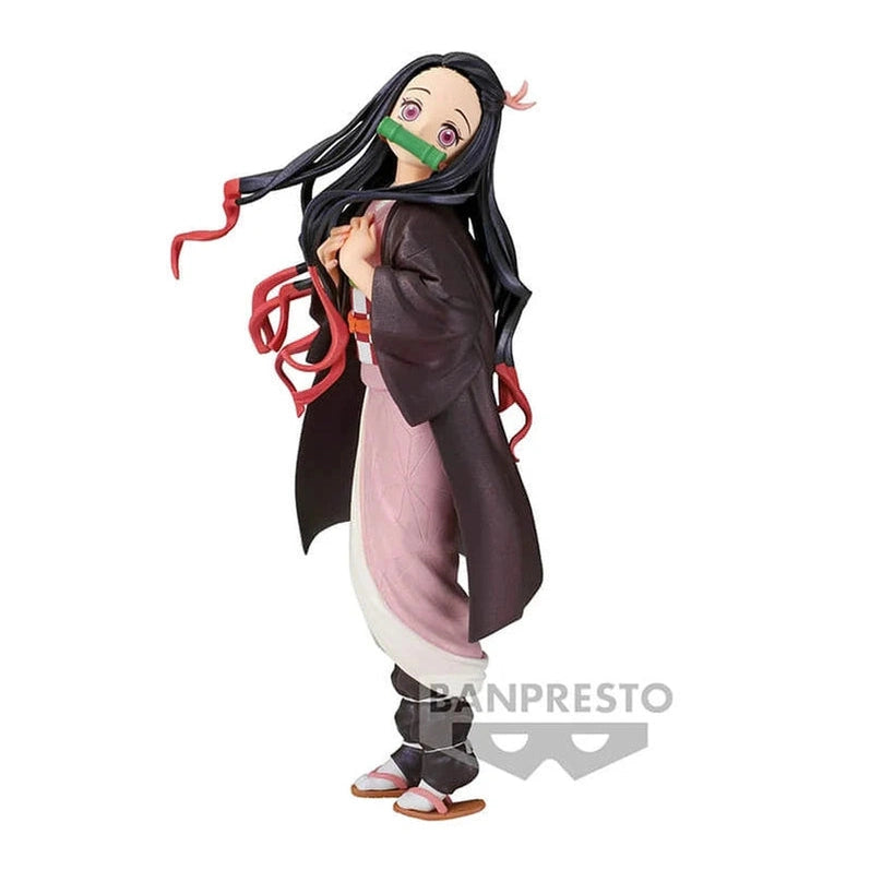 KIMETSU NO YAIBA FIGURA FIGURA NEZUKO KAMADO GLITTER&GLAMOURS COMO NUEVA