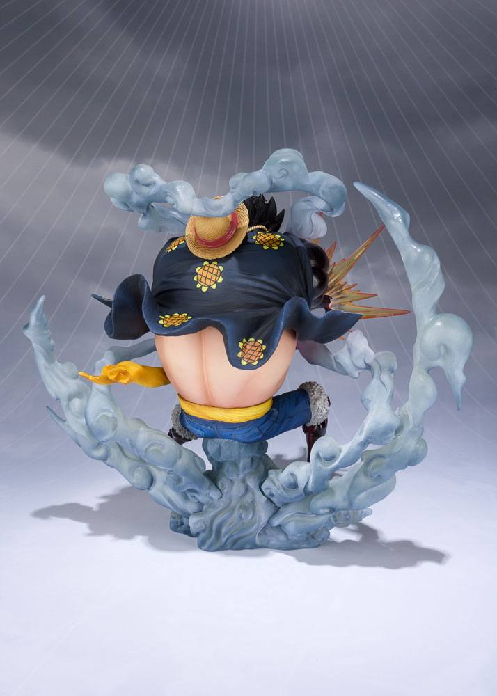 ONE PIECE ESTATUA PVC FIGUARTSZERO MONKEY D. LUFFY GEAR 4 LEO BAZOOKA REISSUE