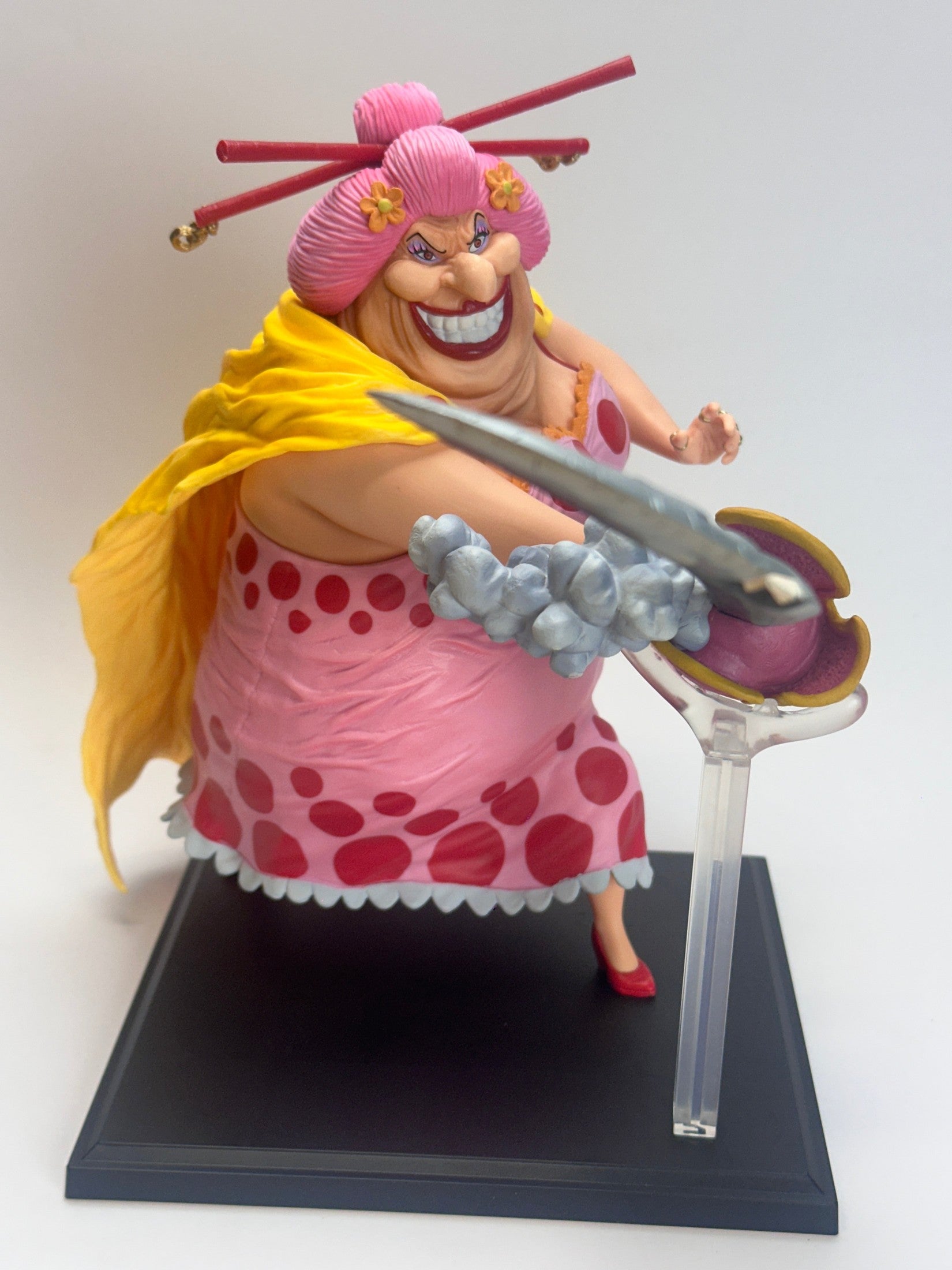 ONE PIECE FIGURA BEST OF OMNIBUS PREMIO B BIG MOM THE FOUR EMPERORS ICHIBAN KUJI MUY BUEN ESTADO