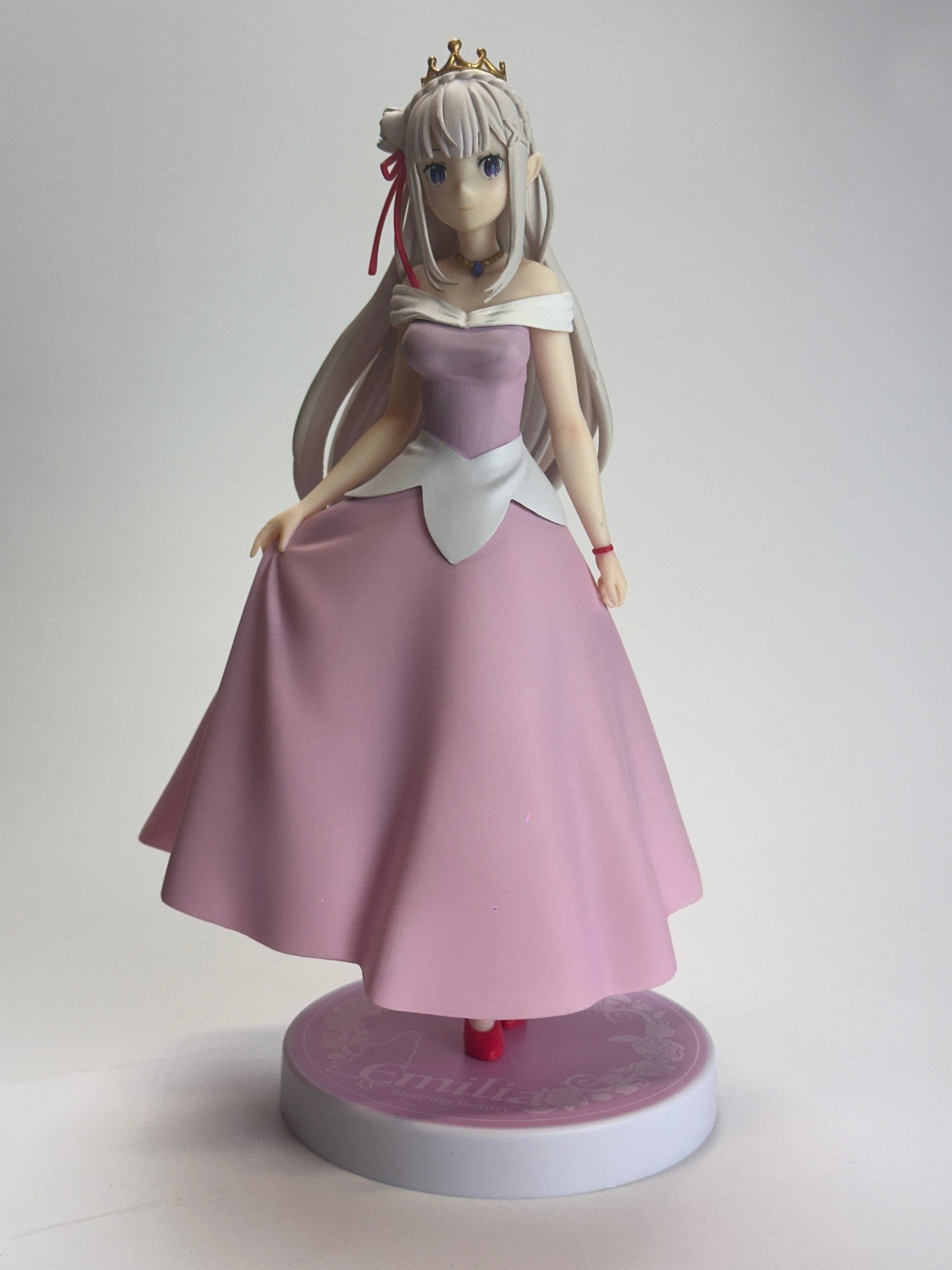 RE:ZERO STARTING LIFE IN ANOTHER WORLD FIGURA FAIRY TALE EMILIA NEMURIHIME VER. 2 MUY BUEN ESTADO