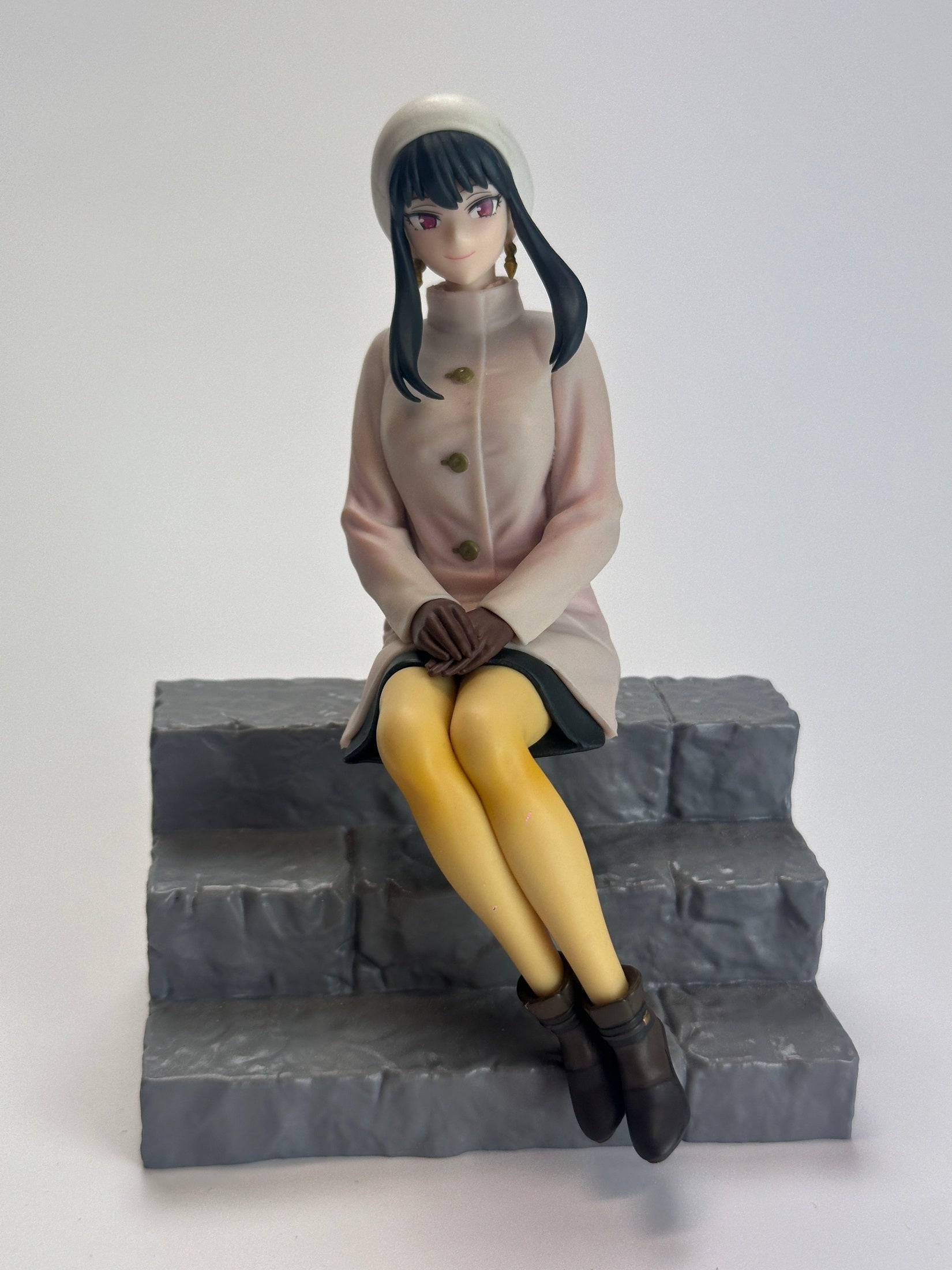 SPY X FAMILY: CODE WHITE FIGURA YOR FORGER CHOKONOSE PREMIUM SEGA MUY BUEN ESTADO