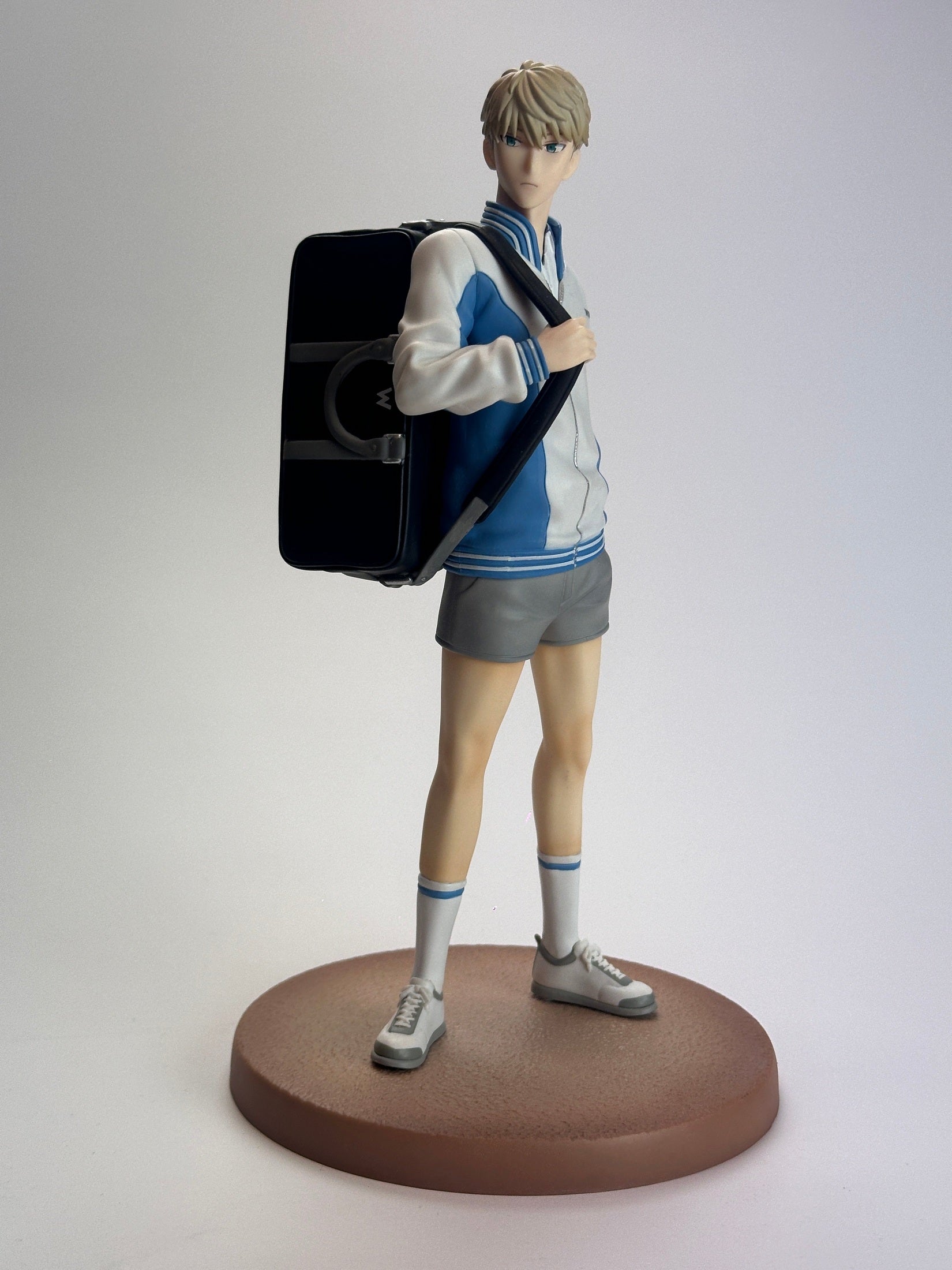 SPY X FAMILY FIGURA SEGA LUMINASTA LOID FORGER TENNIS MUY BUEN ESTADO Sega Otaku Village