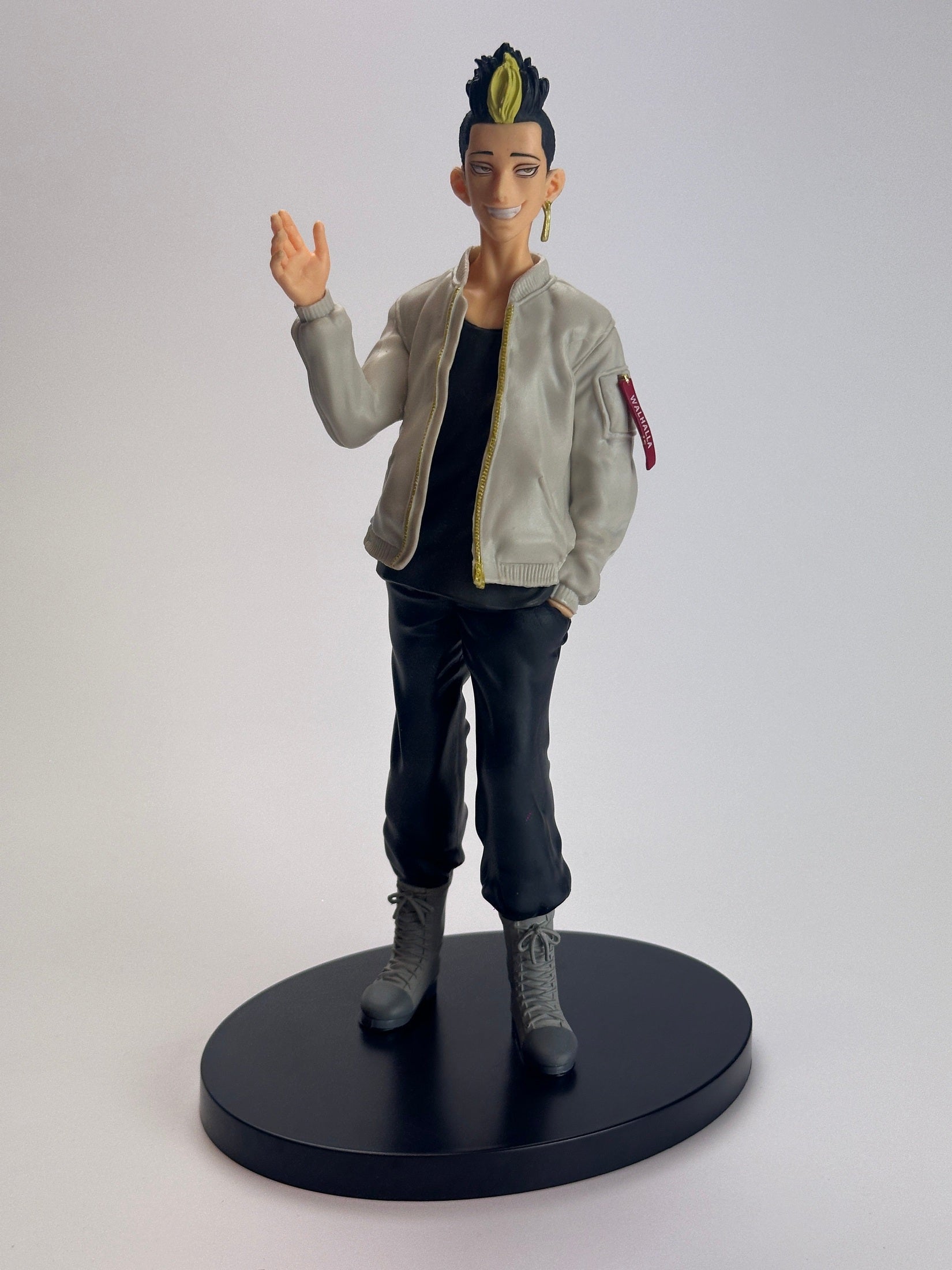TOKYO REVENGERS FIGURA SHUJI HANMA BANPRESTO MUY BUEN ESTADO